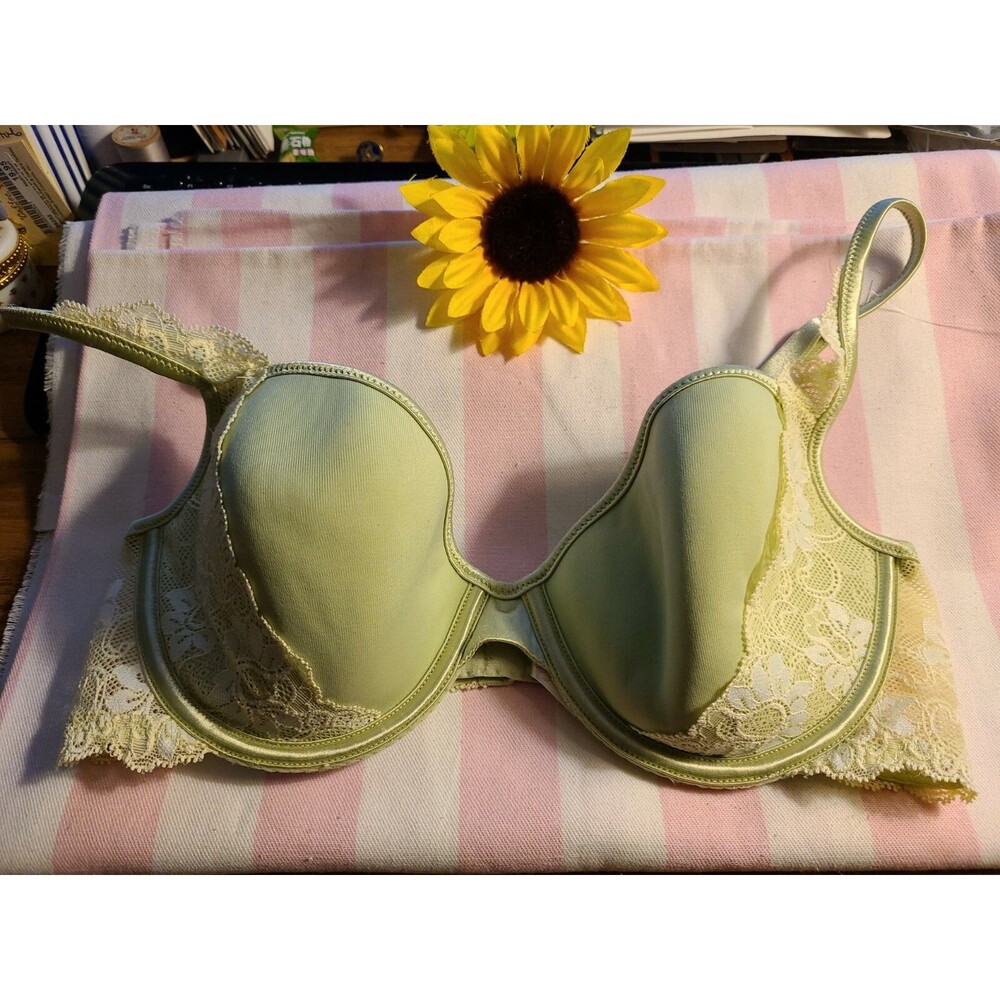 Victorias Secret Dream Angels 34C Demi Bra Lime green Stretch Lace Lined euc